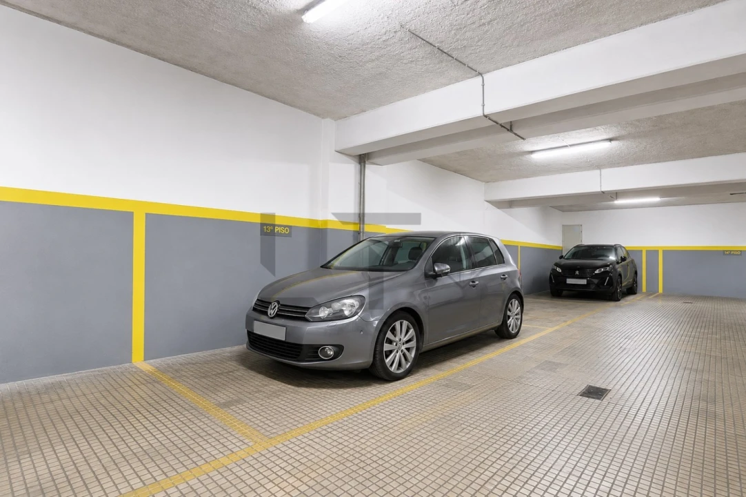 Apartamento T3 para Venda em Santo António Foto 36