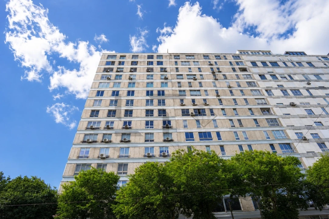 Apartamento T3 para Venda em Santo António Foto 38