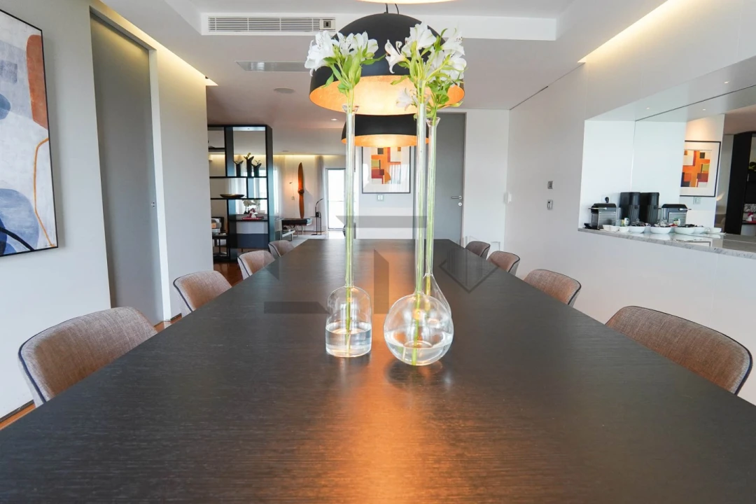 Apartamento T5 para Venda em Avenidas Novas Foto 7
