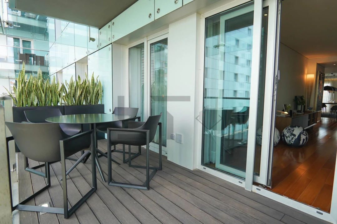 Apartamento T5 para Venda em Avenidas Novas Foto 21