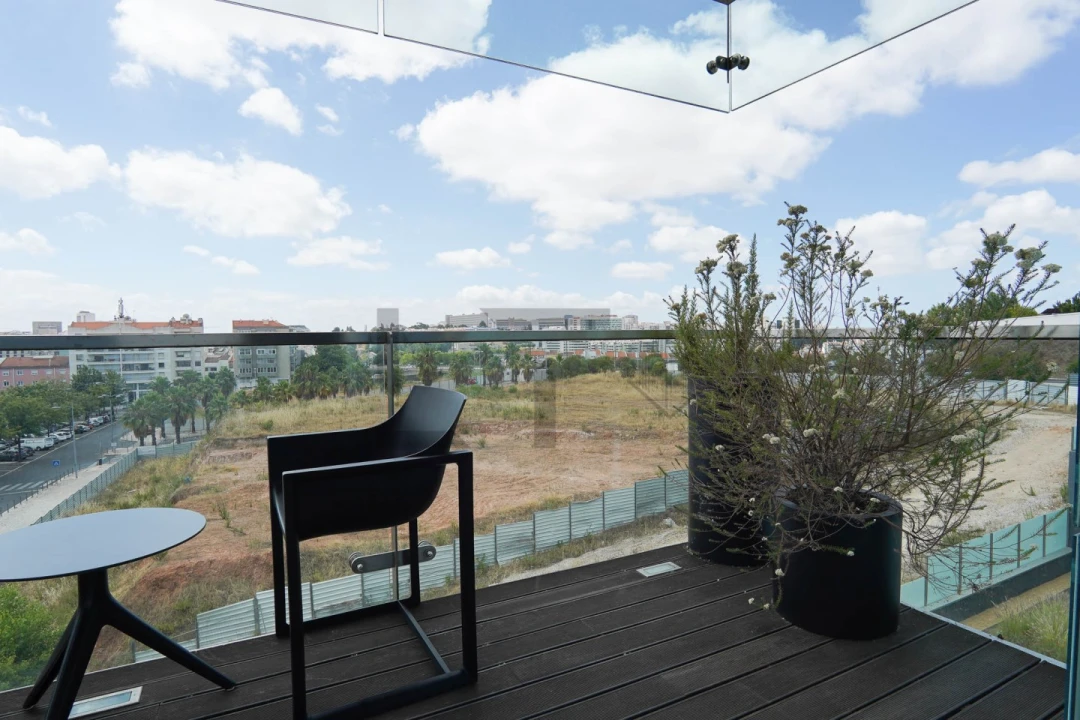 Apartamento T5 para Venda em Avenidas Novas Foto 32