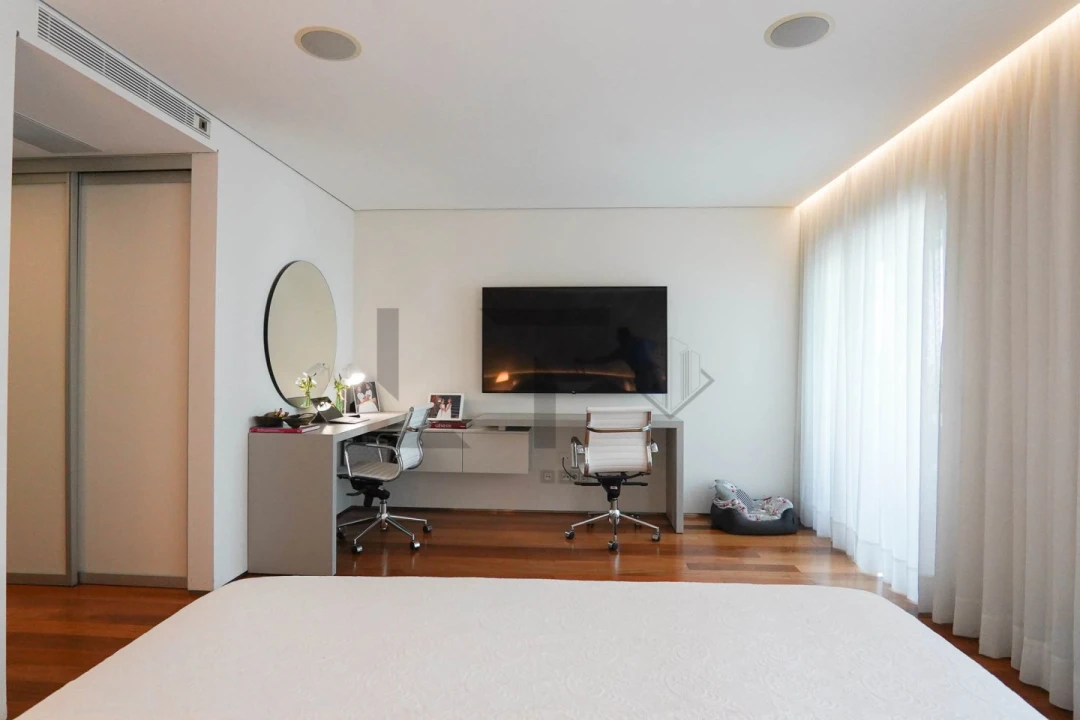 Apartamento T5 para Venda em Avenidas Novas Foto 50