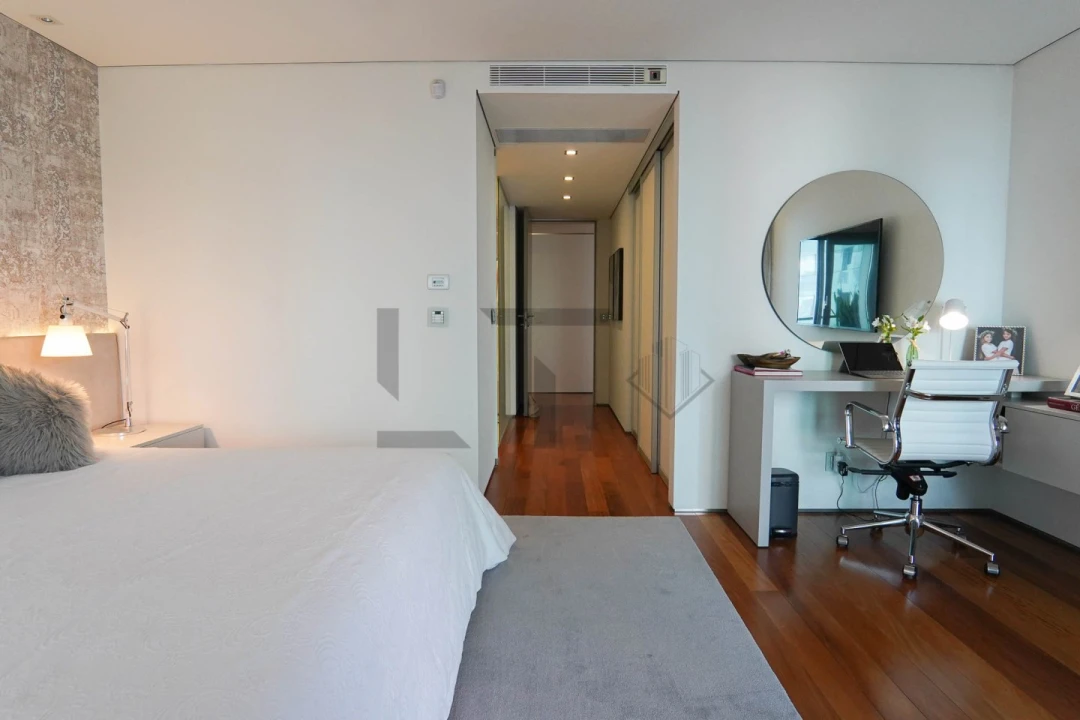 Apartamento T5 para Venda em Avenidas Novas Foto 51