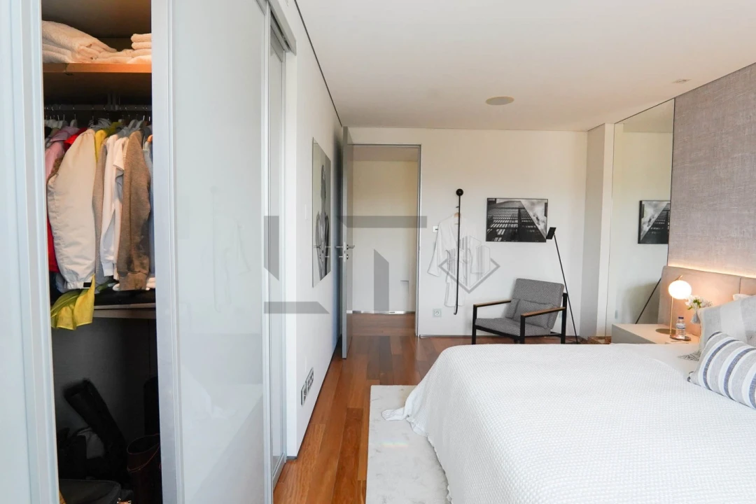 Apartamento T5 para Venda em Avenidas Novas Foto 70