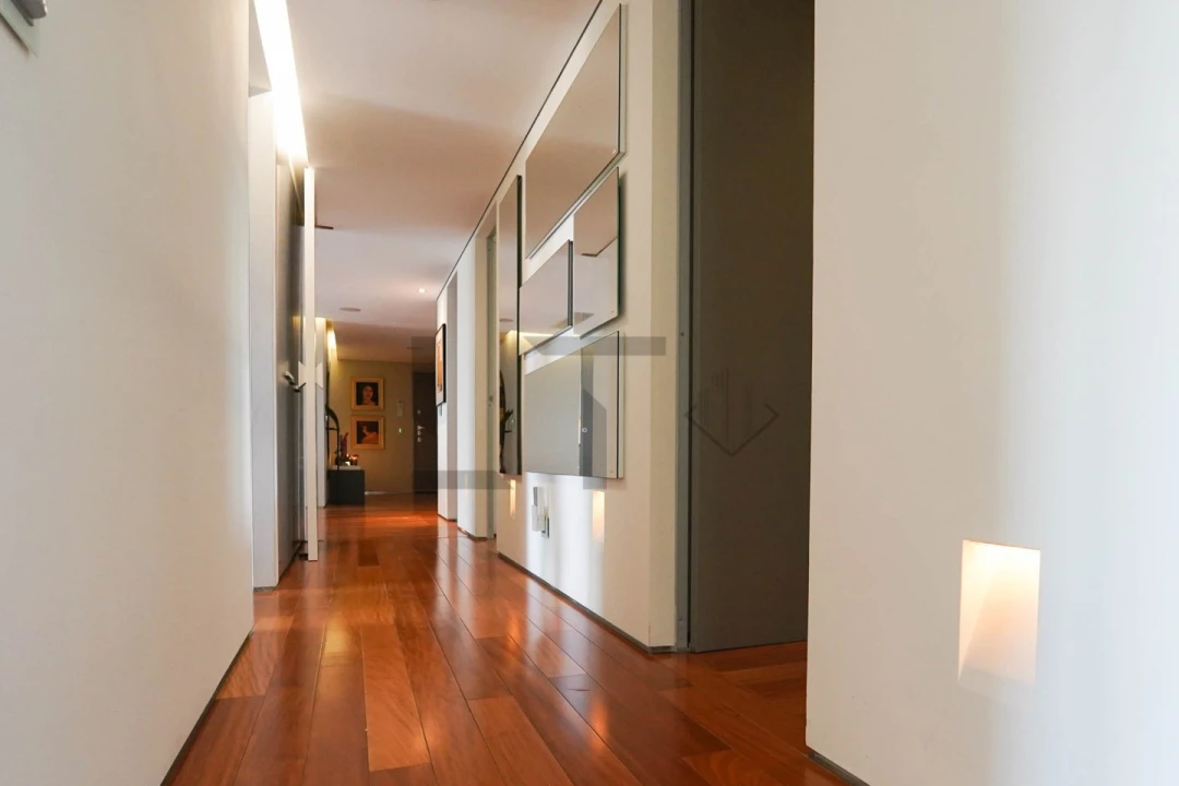 Apartamento T5 para Venda em Avenidas Novas Foto 71