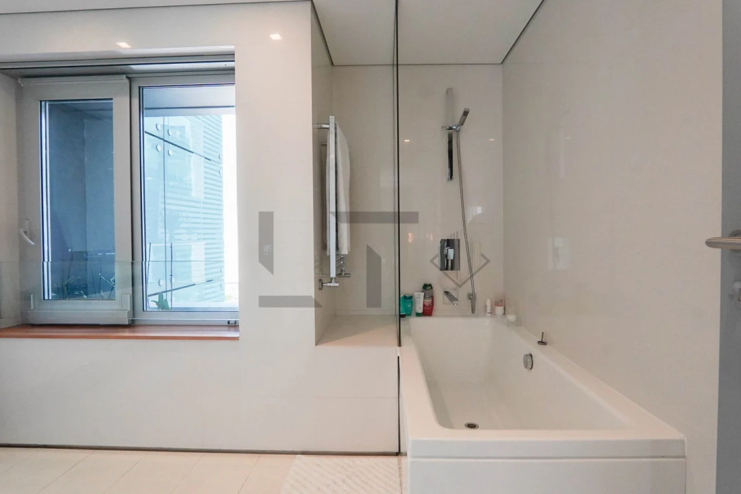 Apartamento T5 para Venda em Avenidas Novas Foto 80