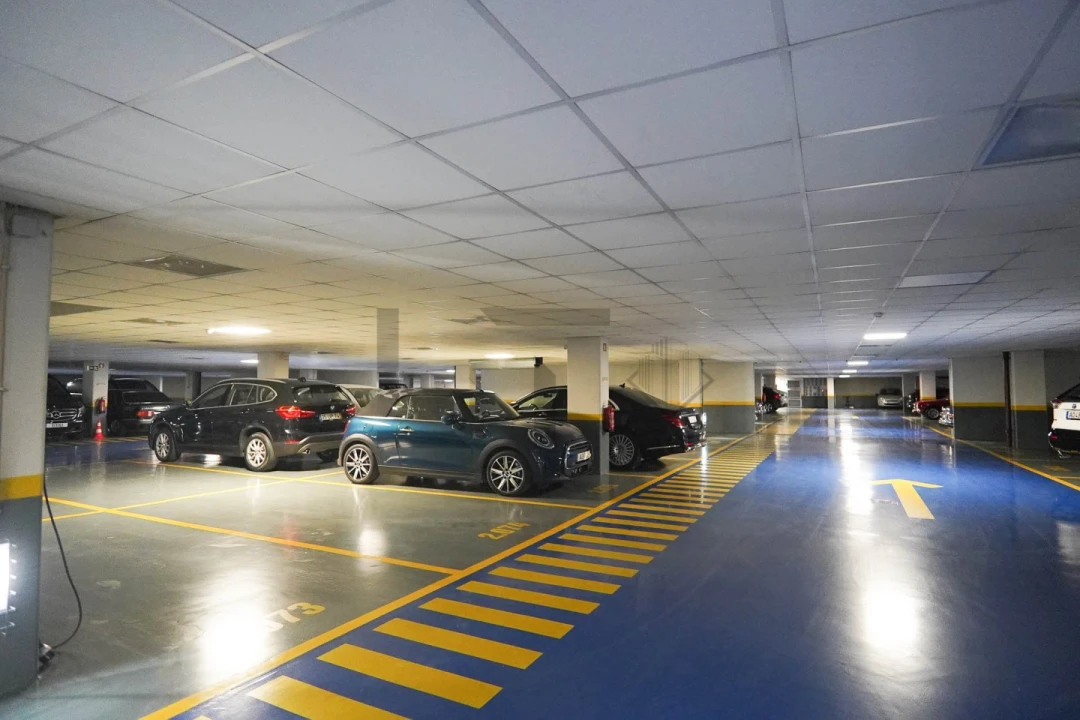 Apartamento T5 para Venda em Avenidas Novas Foto 83