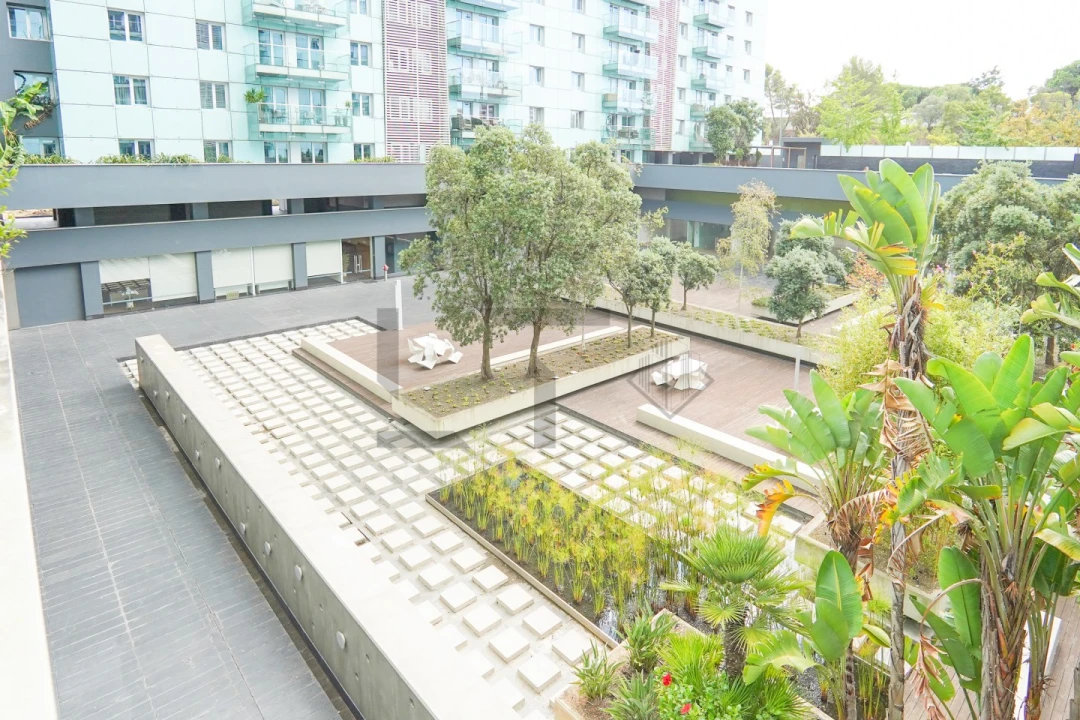 Apartamento T5 para Venda em Avenidas Novas Foto 86