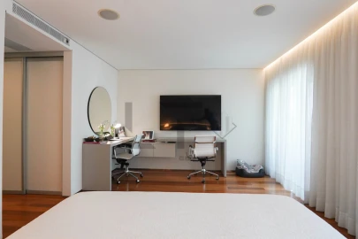 Apartamento T5 para Venda em Avenidas Novas