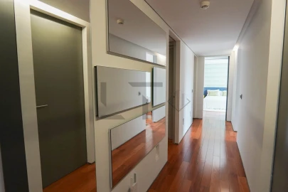 Apartamento T5 para Venda em Avenidas Novas