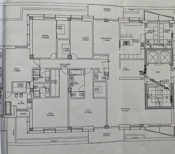 Apartamento T5 para Venda em Avenidas Novas Planta 1