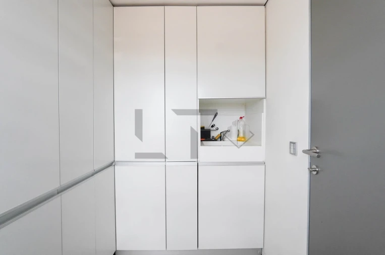 Apartamento T5 para Venda em Avenidas Novas Foto 44