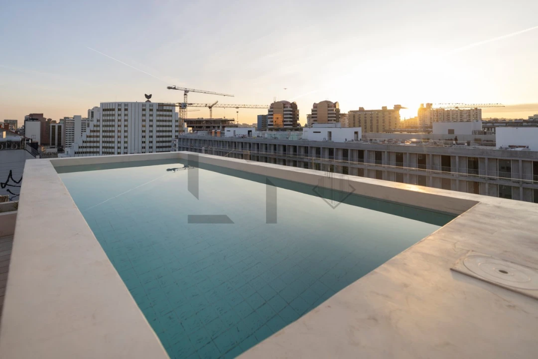 Apartamento T4 para Venda em Avenidas Novas Foto 2