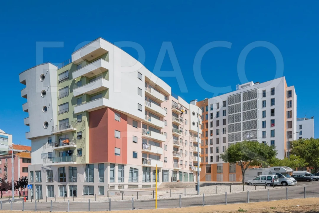 Apartamento T3 para Venda em Marvila Foto 56