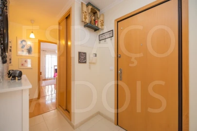 Apartamento T3 para Venda em Marvila
