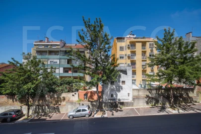 Apartamento T3 para Venda em Marvila