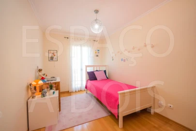 Apartamento T3 para Venda em Marvila