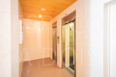 Apartamento T3 para Venda em Marvila