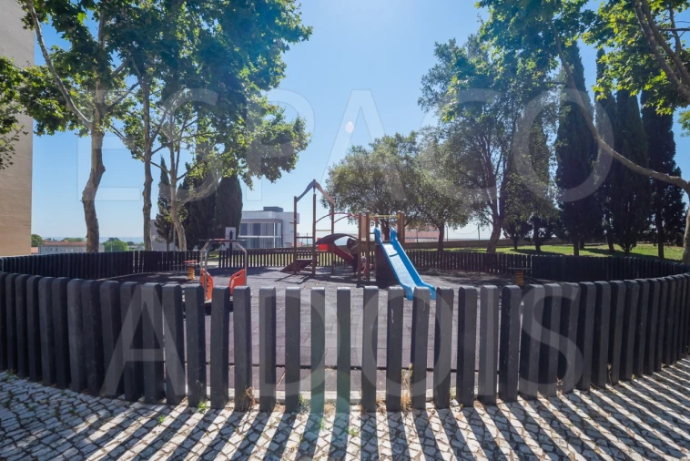 Apartamento T3 para Venda em Marvila Foto 54