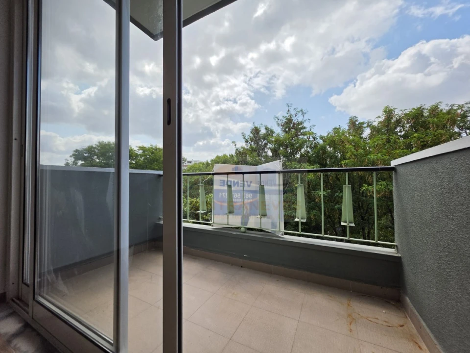 Apartamento T3 para Venda em Venteira Foto 7
