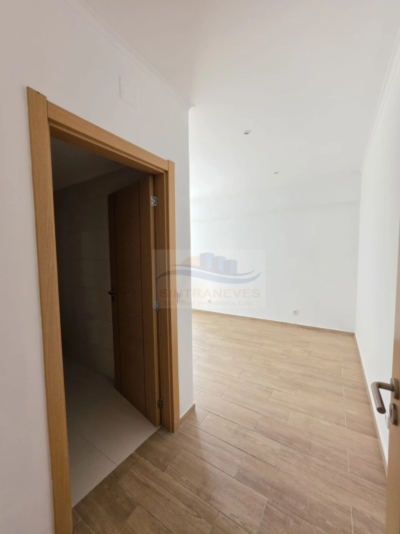 Apartamento T3 para Venda em Venteira Foto 13