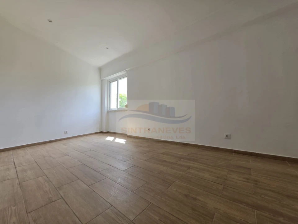Apartamento T3 para Venda em Venteira Foto 14