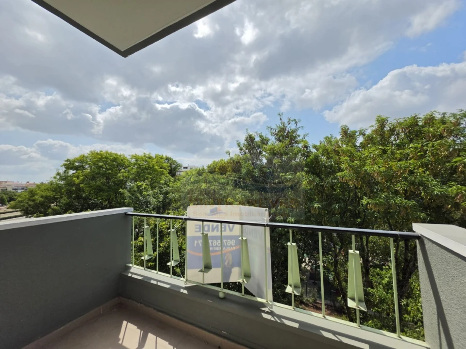 Apartamento T3 para Venda em Venteira Foto 15
