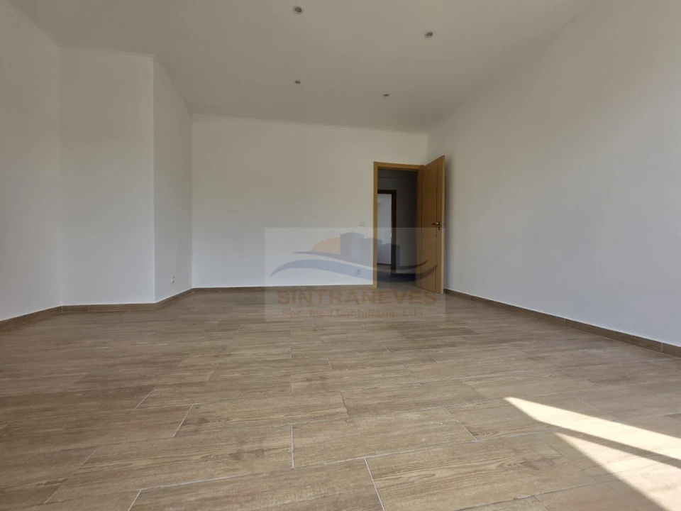 Apartamento T3 para Venda em Venteira Foto 16