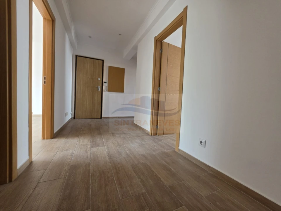 Apartamento T3 para Venda em Venteira Foto 19