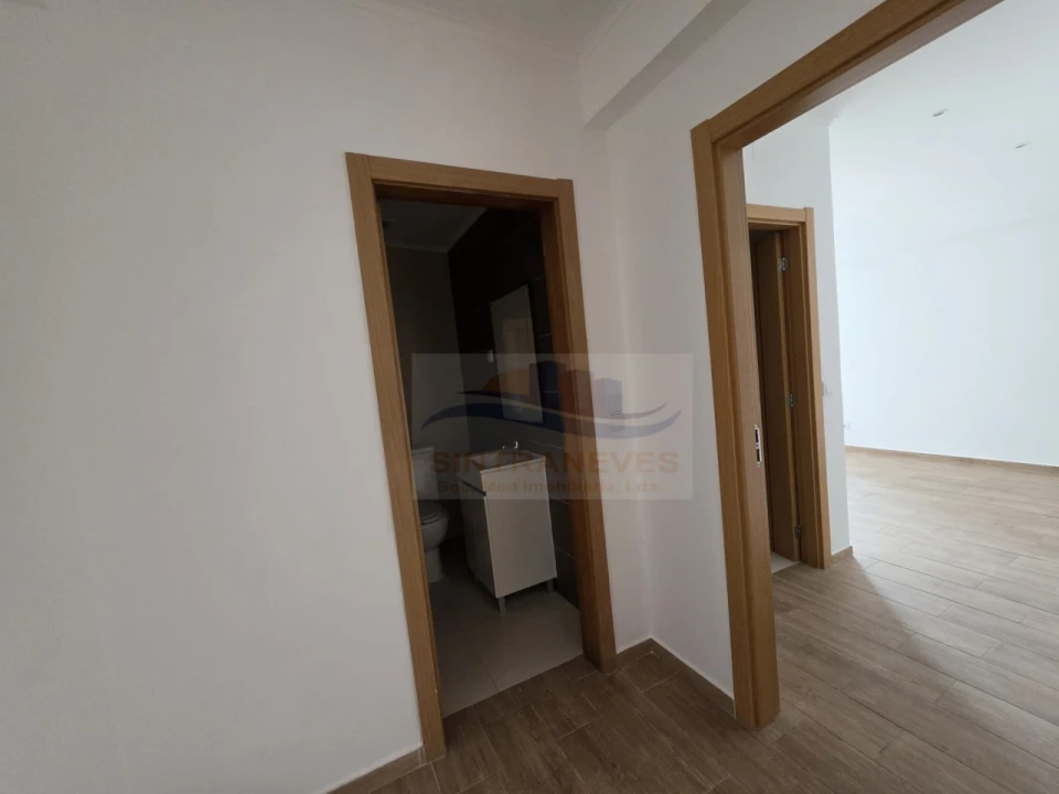 Apartamento T3 para Venda em Venteira Foto 34