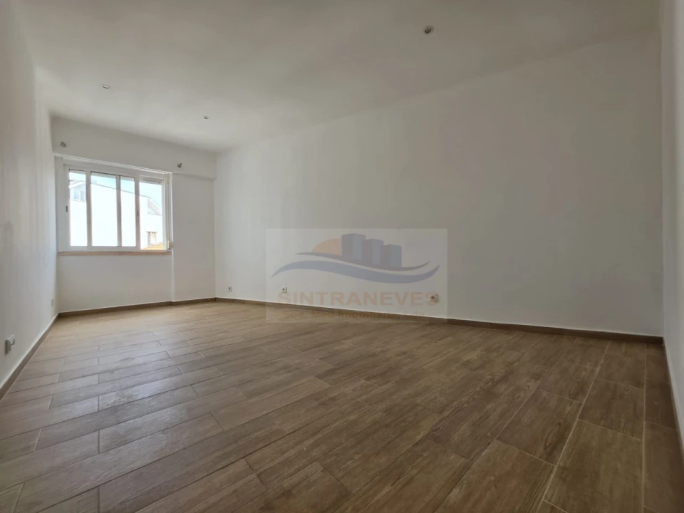 Apartamento T3 para Venda em Venteira Foto 36