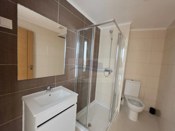 Apartamento T3 para Venda em Venteira Foto 17
