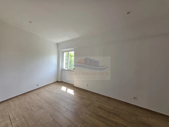 Apartamento T3 para Venda em Venteira Foto 26