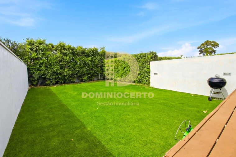Moradia T3 para Venda em Canidelo Foto 3