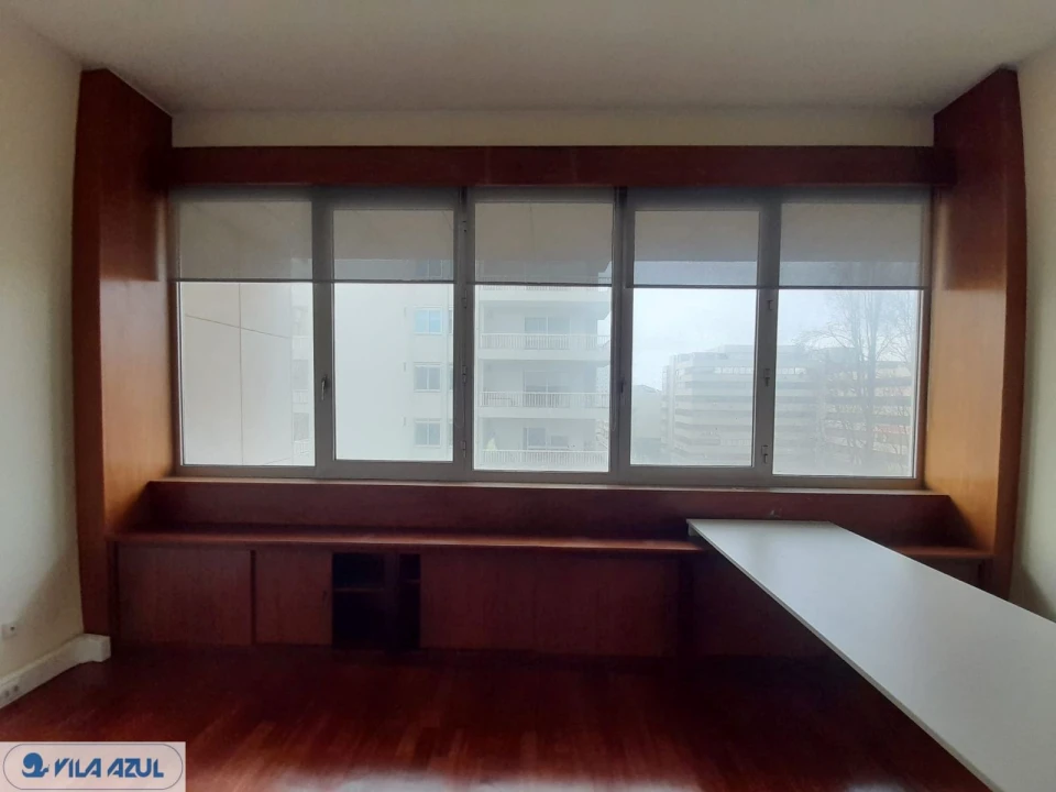Escritório para Arrendamento em Aldoar, Foz do Douro e Nevogilde Foto 1