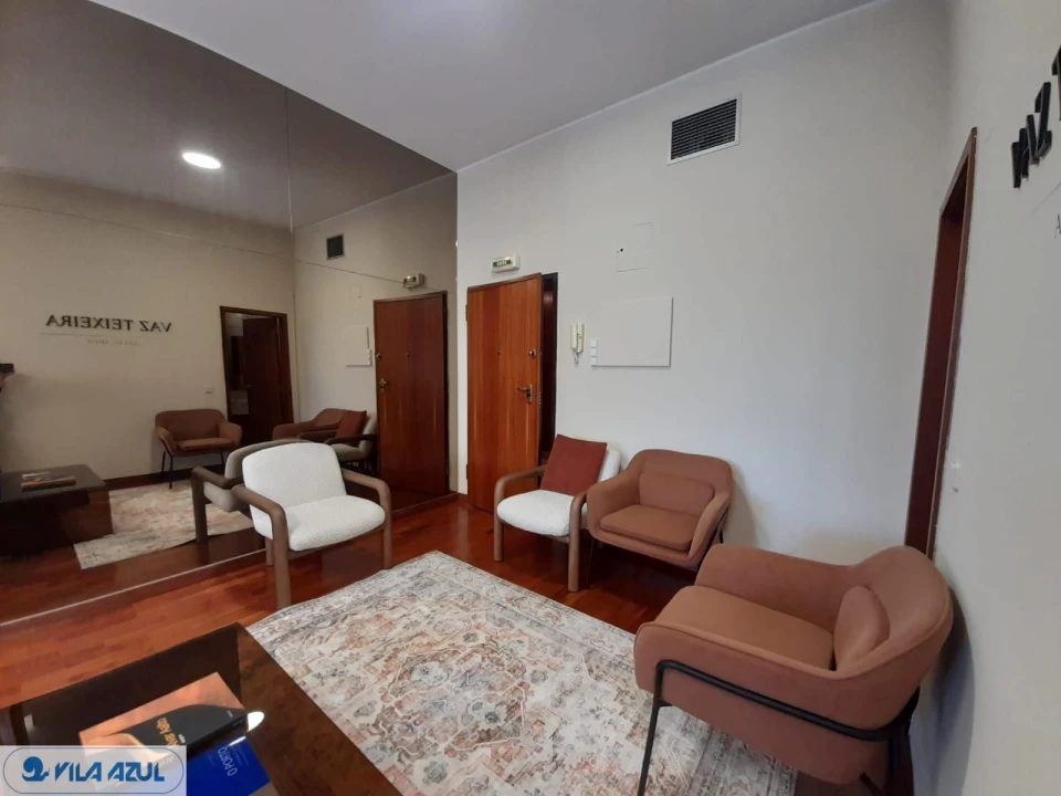 Escritório para Arrendamento em Aldoar, Foz do Douro e Nevogilde Foto 19