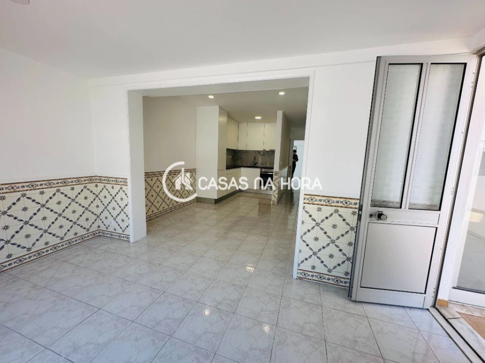 Apartamento T2 para Arrendamento em Almada, Cova da Piedade, Pragal e Cacilhas Foto 5