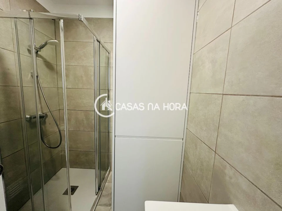 Apartamento T2 para Arrendamento em Almada, Cova da Piedade, Pragal e Cacilhas Foto 9