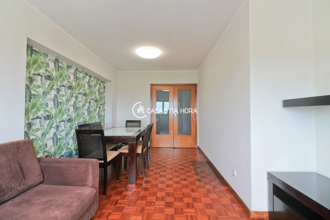 Apartamento T2 para Arrendamento em Ramalde Foto 1