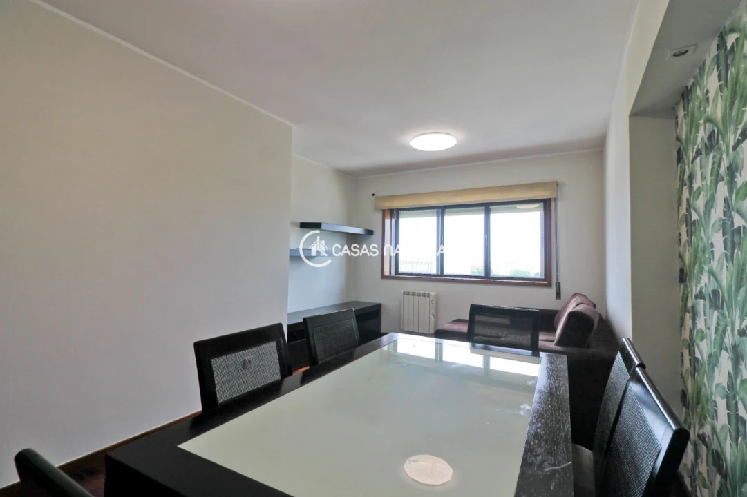 Apartamento T2 para Arrendamento em Ramalde Foto 17