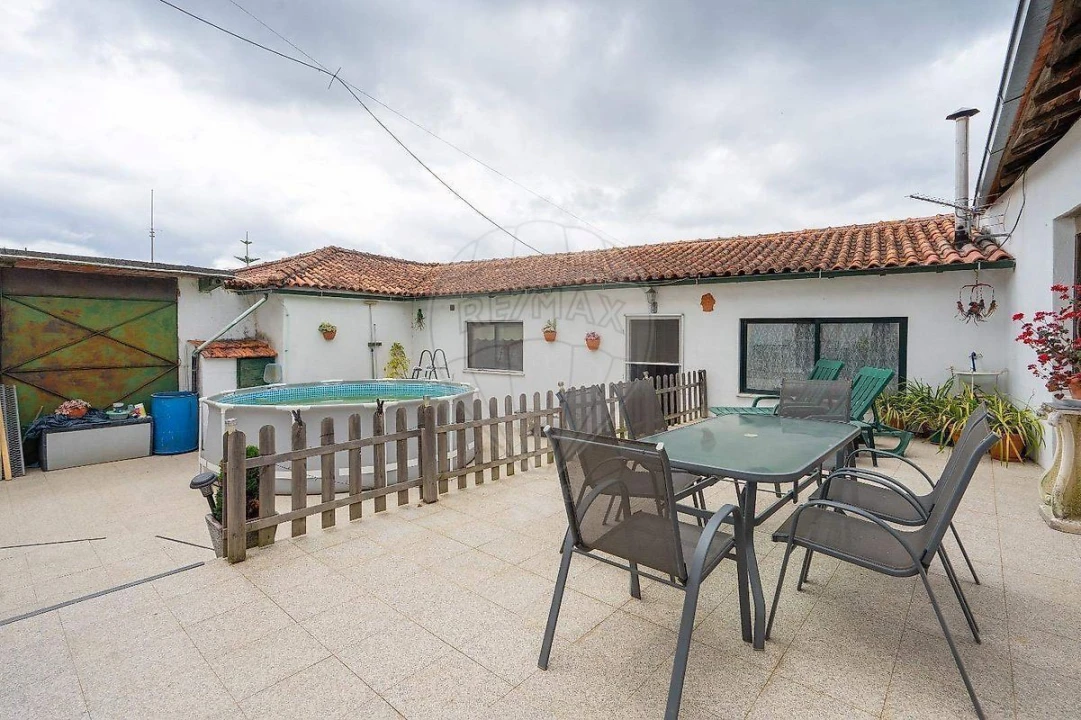 Moradia T3 para Venda em São Miguel de Poiares Foto 23
