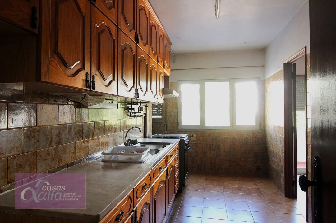 Apartamento T3 para Arrendamento em Leiria, Pousos, Barreira e Cortes Foto 3