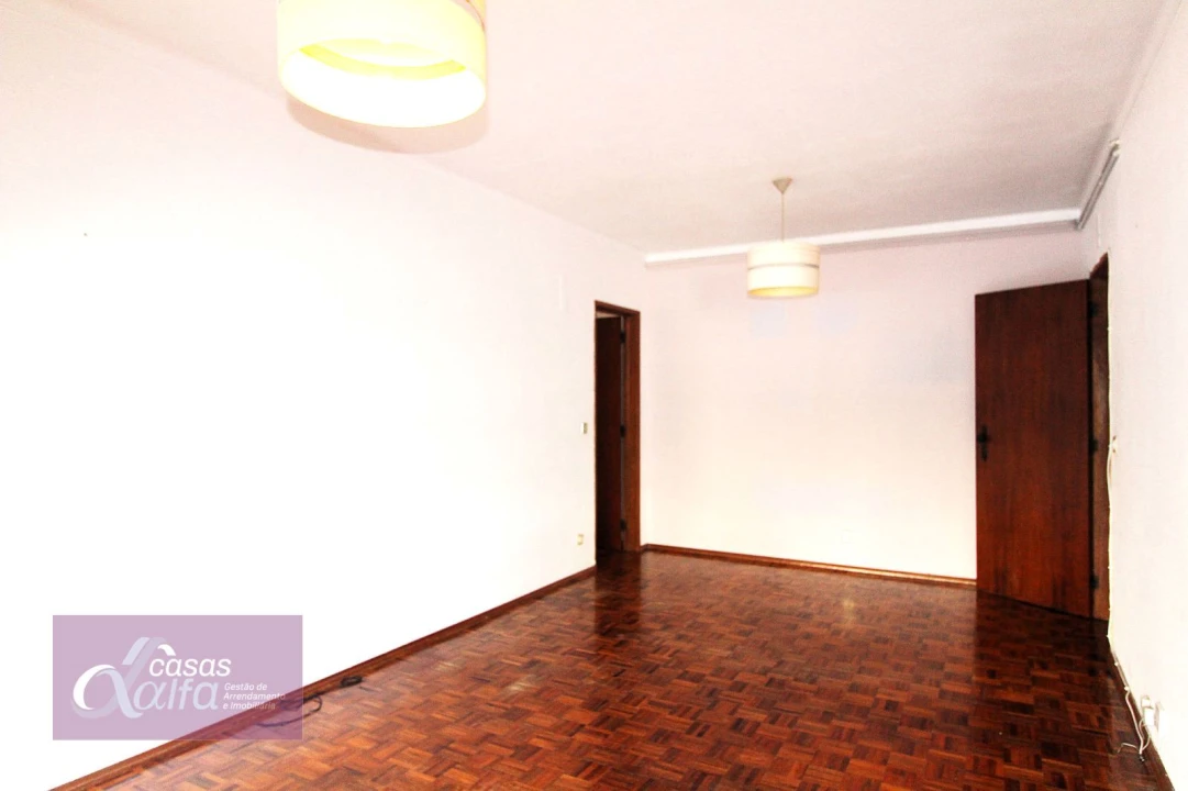 Apartamento T3 para Arrendamento em Leiria, Pousos, Barreira e Cortes Foto 4