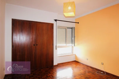 Apartamento T3 para Arrendamento em Leiria, Pousos, Barreira e Cortes
