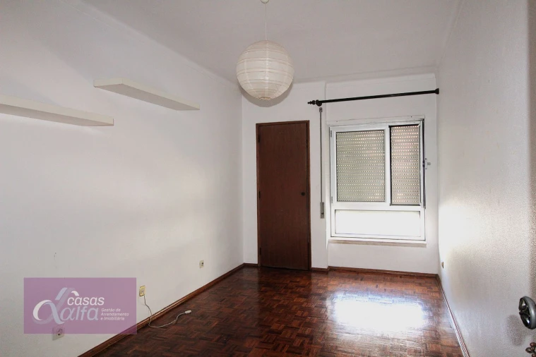 Apartamento T3 para Arrendamento em Leiria, Pousos, Barreira e Cortes Foto 7