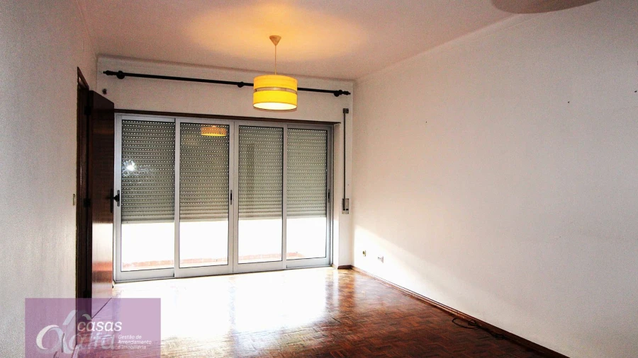 Apartamento T3 para Arrendamento em Leiria, Pousos, Barreira e Cortes