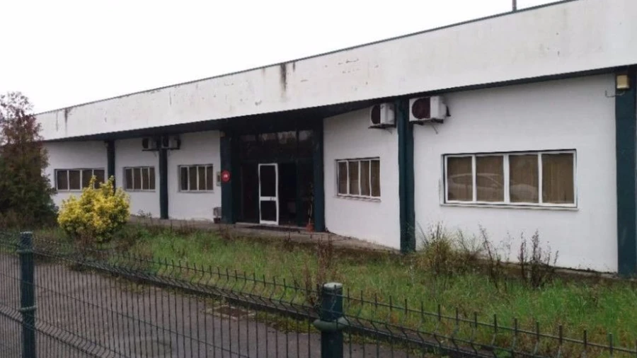 Armazém para Venda em Ançã