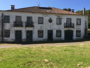 Prédio para Venda em Algés, Linda-A-Velha e Cruz Quebrada-Dafundo
