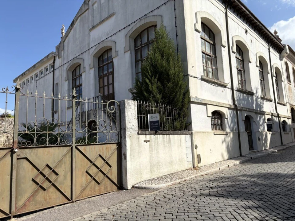 Prédio para Venda em Estremoz (Santa Maria e Santo André) Foto 2