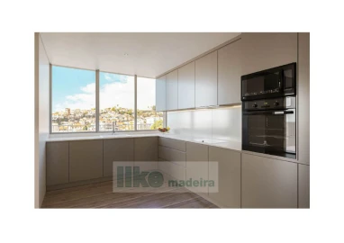 Apartamento T3 para Venda em Funchal (São Pedro)